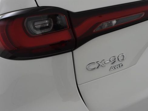 Certified 2025 MAZDA CX-90 3.3 Turbo w/ Select Package AWD/4WD image 33