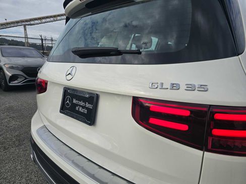Used 2025 Mercedes-Benz GLB 35 AMG AMG GLB 35 image 16