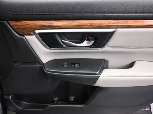 Used 2019 Honda CR-V Touring image 43