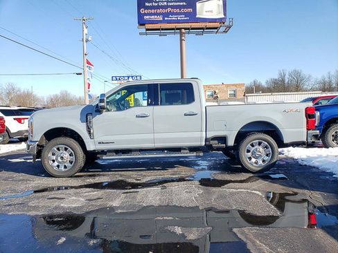 New 2026 Ford F250 Lariat w/ Chrome Package AWD/4WD image 3