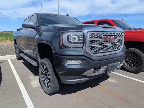 Used 2017 GMC Sierra 1500 Denali AWD/4WD image 3