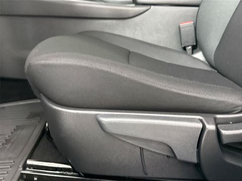 Used 2025 Nissan Sentra S FWD image 26