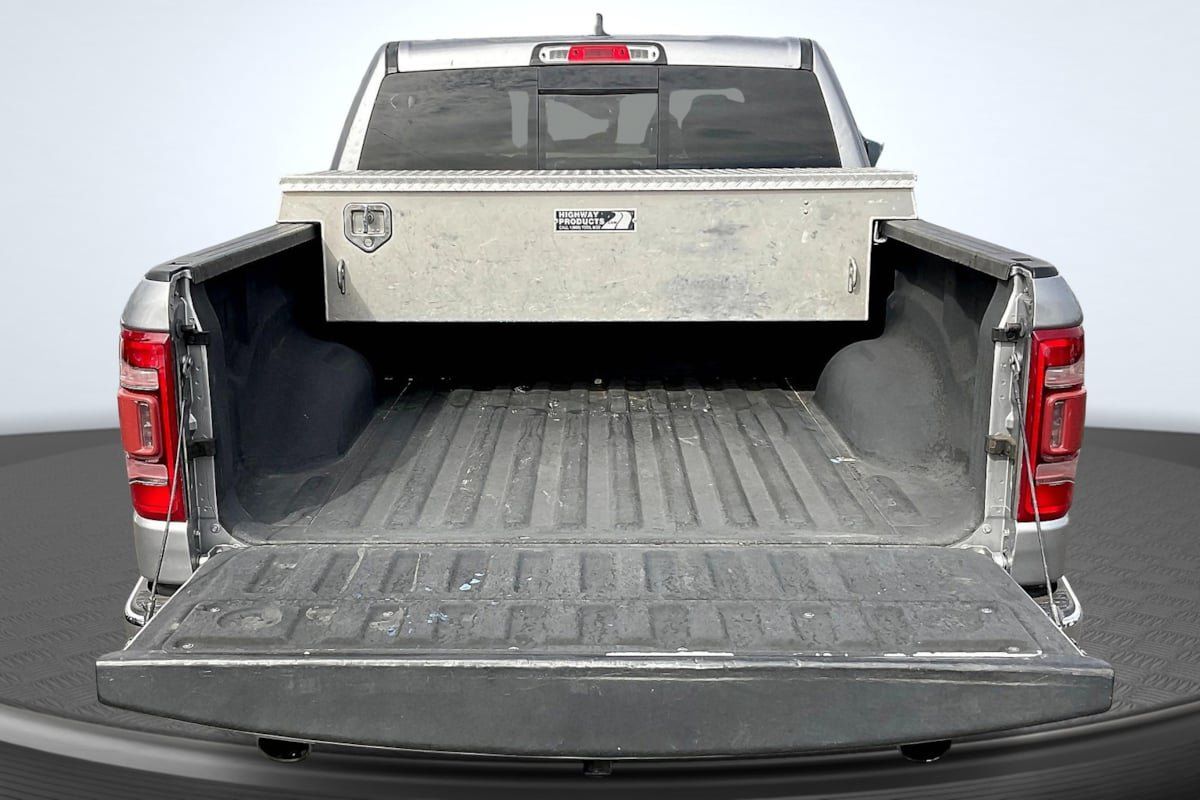 Used 2019 RAM 1500 Big Horn RWD image 18