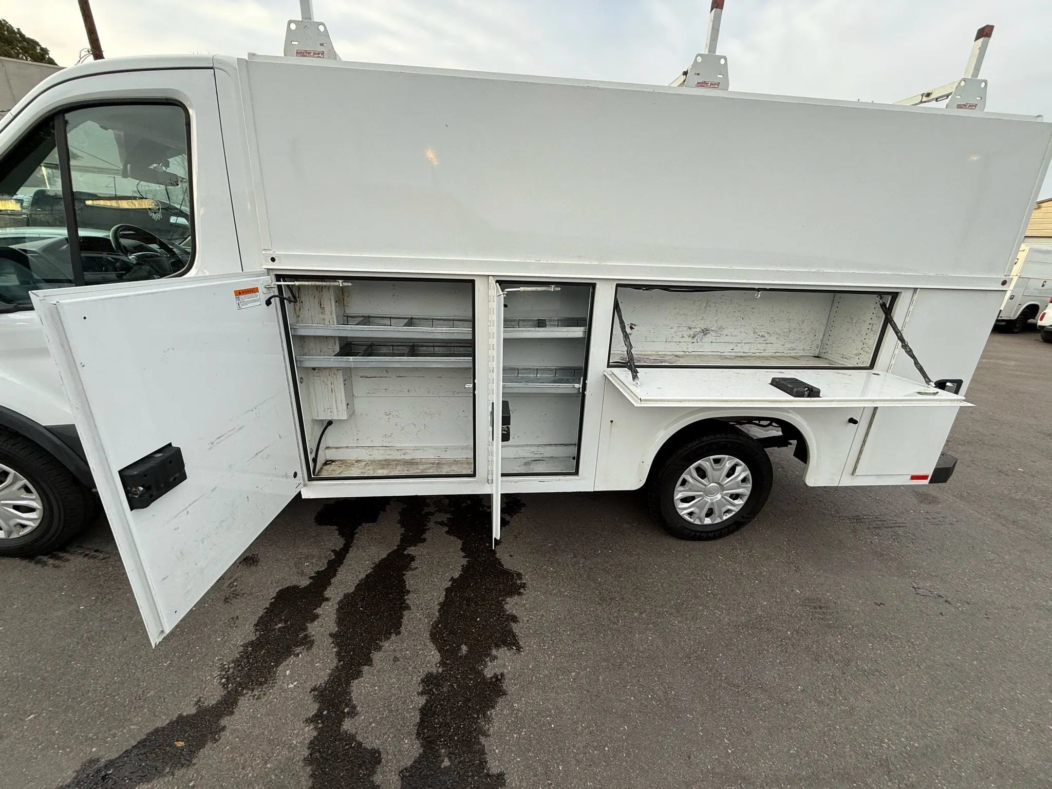 Used 2017 Ford Transit 350 138 w/ Interior Upgrade Package RWD image 24