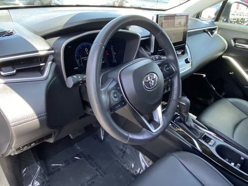 Certified 2023 Toyota Corolla Cross XLE w/ Convenience Package AWD/4WD image 21