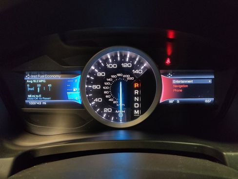 Used 2015 Ford Explorer Limited w/ Equipment Group 301A FWD image 23