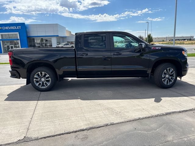 New 2026 Chevrolet Silverado 1500 RST w/ Safety Package AWD/4WD image 2