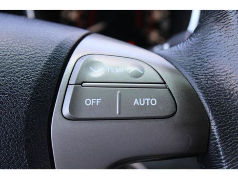 Used 2010 Toyota Highlander SE AWD/4WD image 22