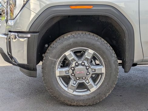 New 2025 GMC Sierra 2500 SLE w/ SLE Convenience Package image 8