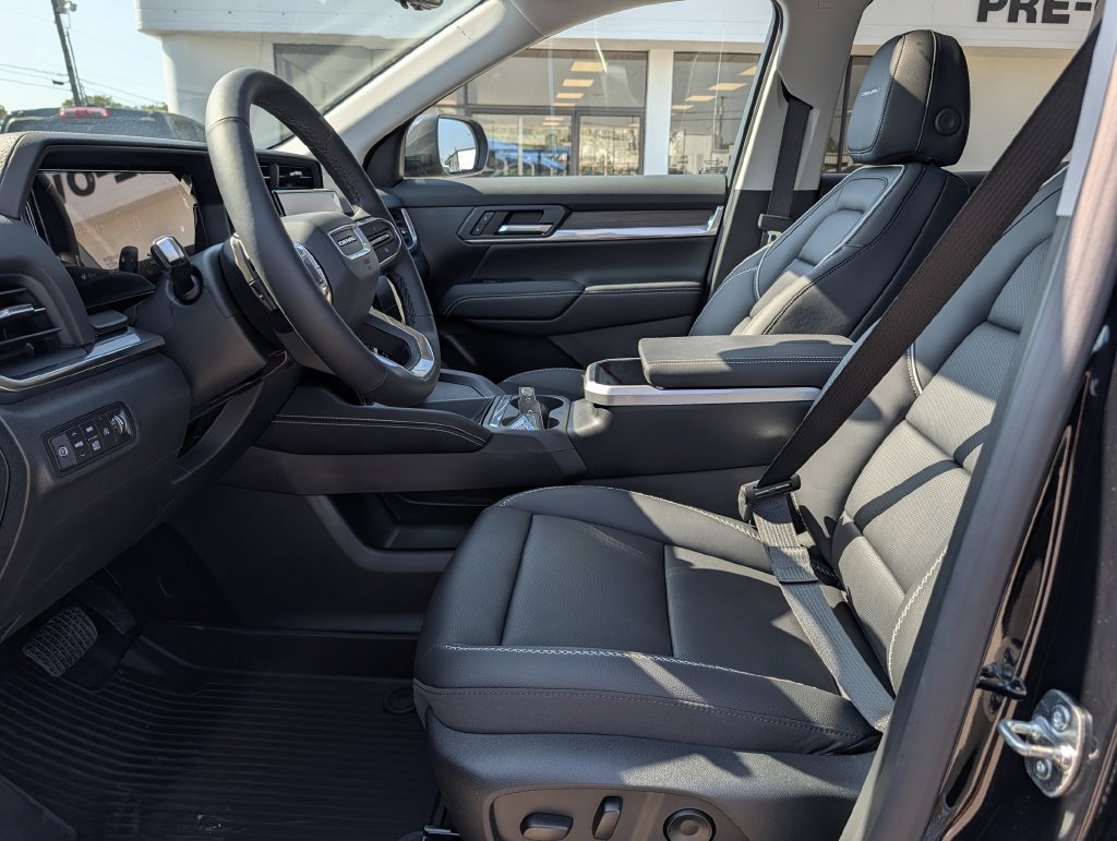 New 2027 GMC Terrain Denali w/ LPO, Floor Liner Package AWD/4WD image 23