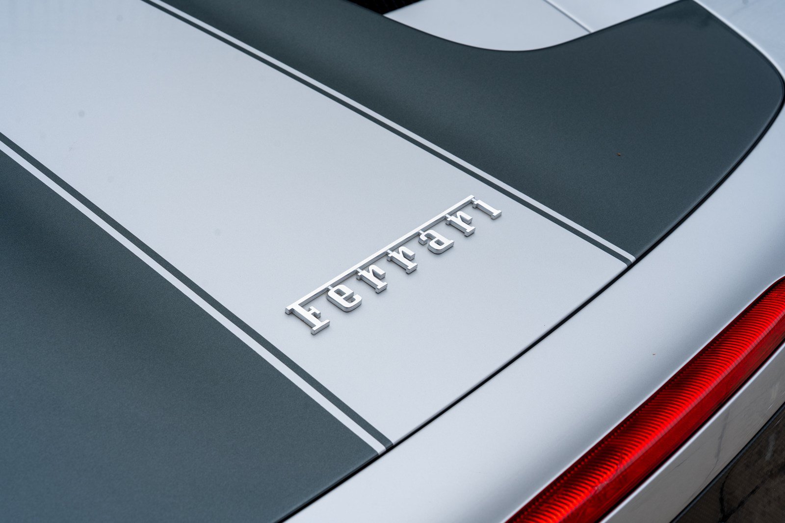 Used 2012 Ferrari 458 Spider RWD image 16