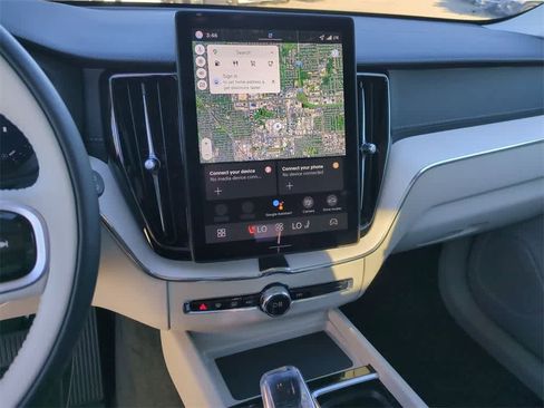 New 2026 Volvo XC60 B5 Ultra w/ Protection Package Premier image 20