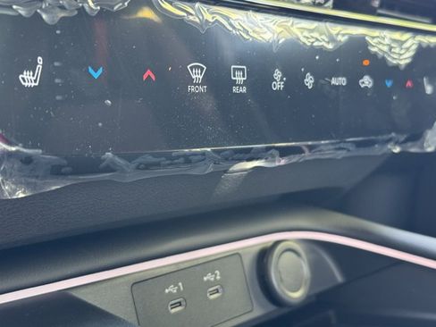 New 2026 Nissan Sentra SR w/ SR All Weather Package FWD image 17