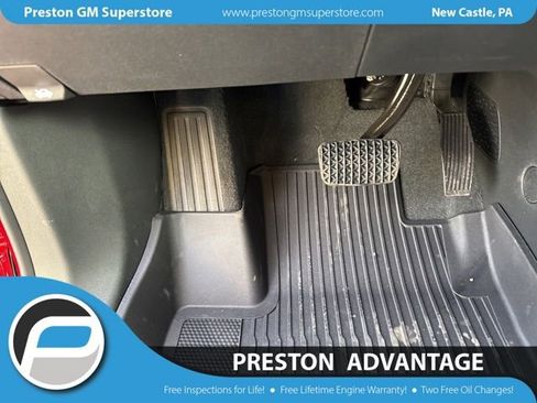 New 2026 Chevrolet Equinox LT w/ Convenience Package II image 11