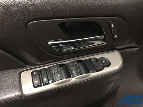 Used 2012 Chevrolet Avalanche LT w/ Suspension Package, Off-Road image 22