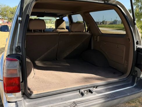 Used 1999 Toyota 4Runner Limited RWD image 34