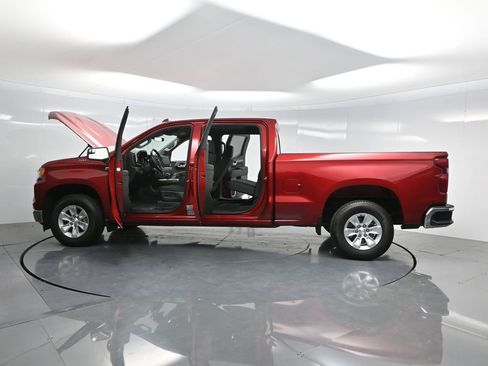 Used 2024 Chevrolet Silverado 1500 LT image 38