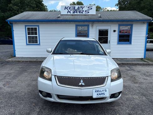 Used 2010 Mitsubishi Galant SE FWD image 4