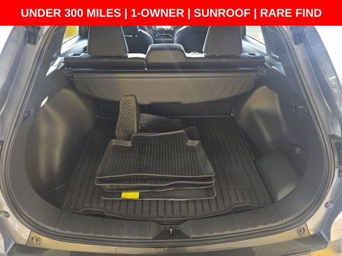 Used 2026 Toyota Corolla Cross AWD Hybrid w/ Moonroof Package image 6