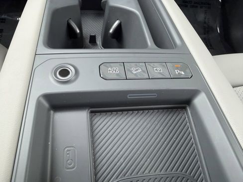 Used 2026 Kia EV9 Wind image 26