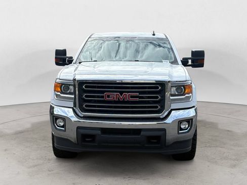 Used 2017 GMC Sierra 2500 SLE w/ HD SLE Preferred Plus Package AWD/4WD image 2