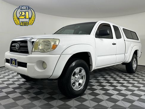 Used 2005 Toyota Tacoma 4x4 Access Cab image 1