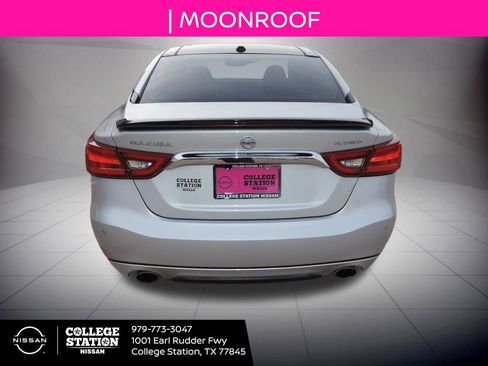 Used 2018 Nissan Maxima Platinum image 5