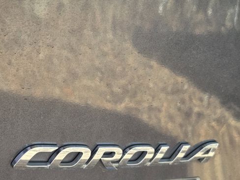 Certified 2016 Toyota Corolla LE Premium image 10