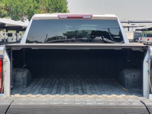 Used 2021 GMC Sierra 1500 Elevation w/ X31 Off-Road Package AWD/4WD image 24
