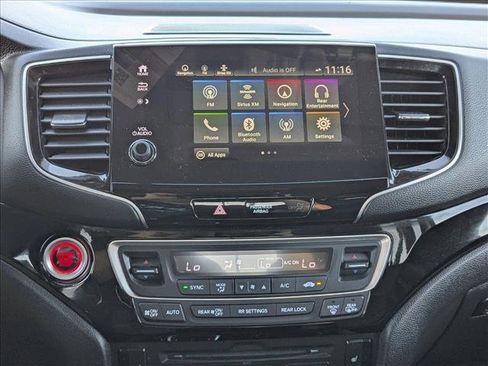 Used 2019 Honda Pilot Touring image 13