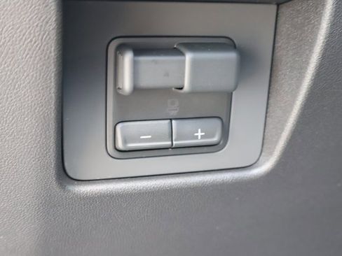 New 2026 GMC Canyon Elevation w/ Convenience Package image 20