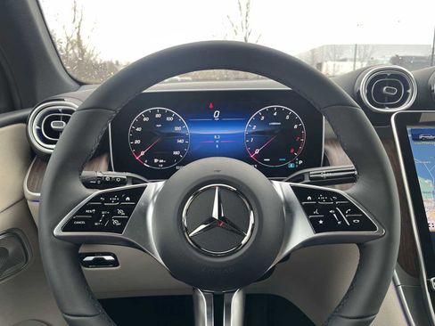 New 2026 Mercedes-Benz GLC 300 4MATIC image 30