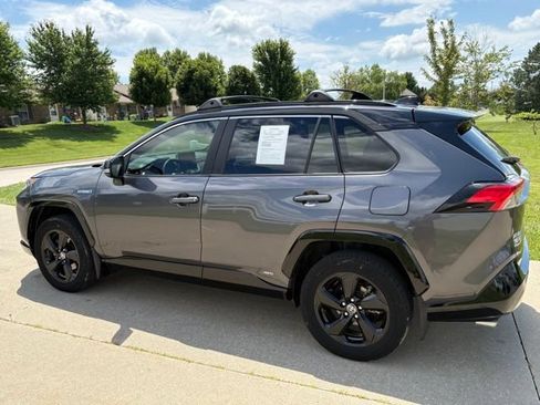 Used 2020 Toyota RAV4 XSE AWD/4WD image 6