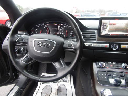 Used 2015 Audi A8 L 3.0T image 23