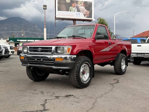 Used 1993 Toyota Pickup Deluxe AWD/4WD image 52