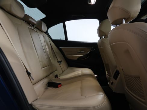 Used 2018 BMW 330i Sedan RWD image 38
