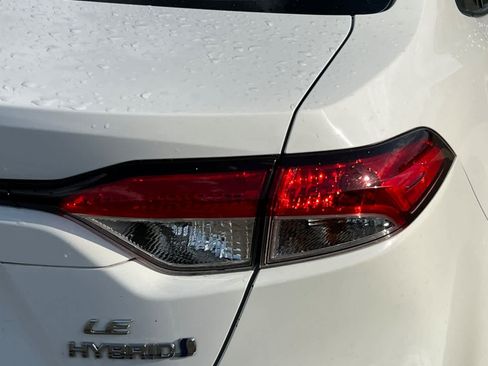 Used 2023 Toyota Corolla LE FWD image 18