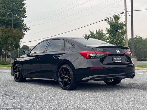 Used 2022 Honda Civic Sport image 6