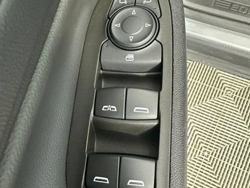 Used 2024 Chevrolet Equinox LT AWD/4WD image 24