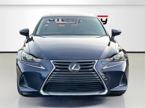 Used 2018 Lexus IS 300 300 w/ Comfort Package image 2