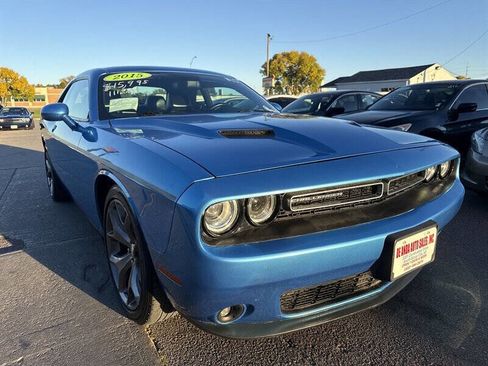 Used 2015 Dodge Challenger SXT Plus image 10