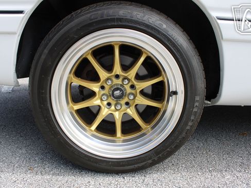 Used 1994 Chrysler LeBaron GTC image 37