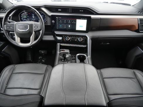 Used 2024 GMC Sierra 1500 Denali image 15