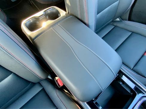 New 2026 Chevrolet Traverse RS w/ LPO, Floor Liner Package image 34