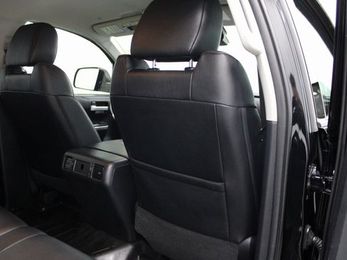 Used 2020 Toyota Tundra SR5 w/ SR5 Leather Package image 21