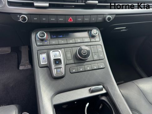 Used 2023 Hyundai Palisade Limited FWD image 19