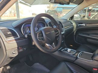 Used 2022 Chrysler 300 Touring L w/ Comfort Group video 1