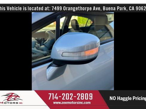 Used 2012 Honda Civic Hybrid Sedan image 56