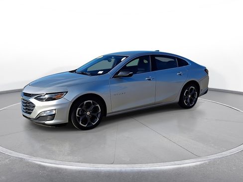 Used 2022 Chevrolet Malibu LT FWD image 4