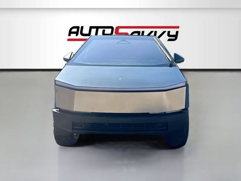 Used 2025 Tesla Cybertruck AWD Crew Cab image 2